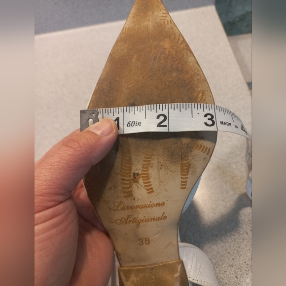 💥Sz 5 💥 Bata White  Leather Shoes - Picture 15 of 17